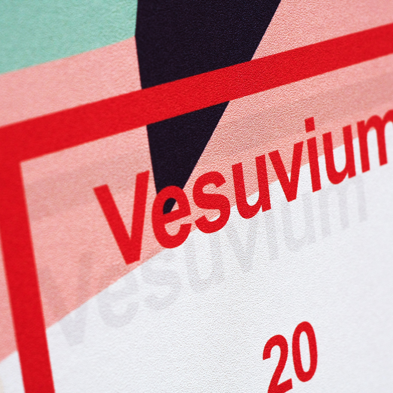 close up sur vesuvium rouge