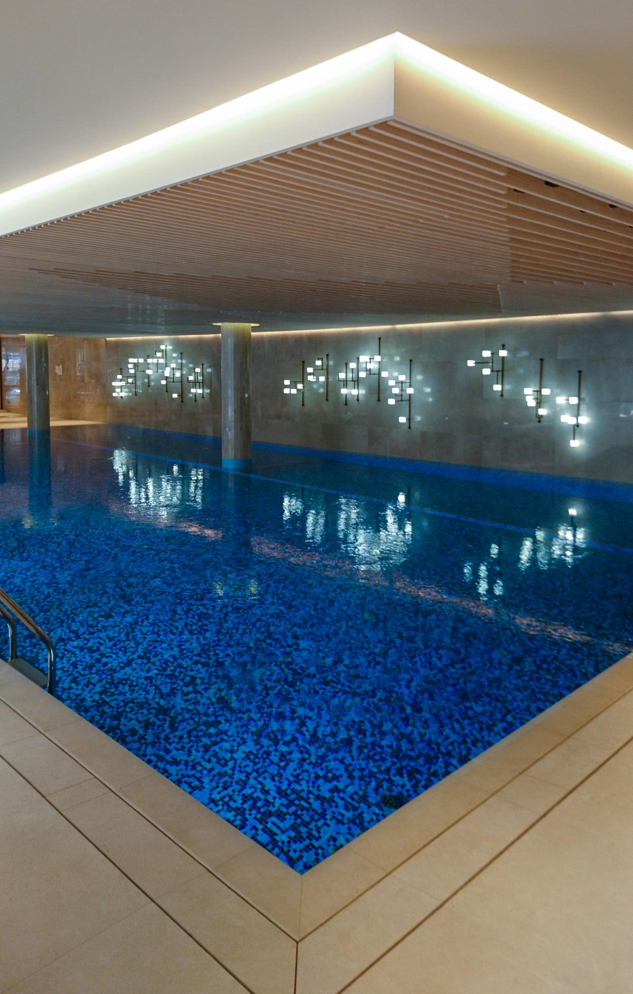 piscine et espace wellness